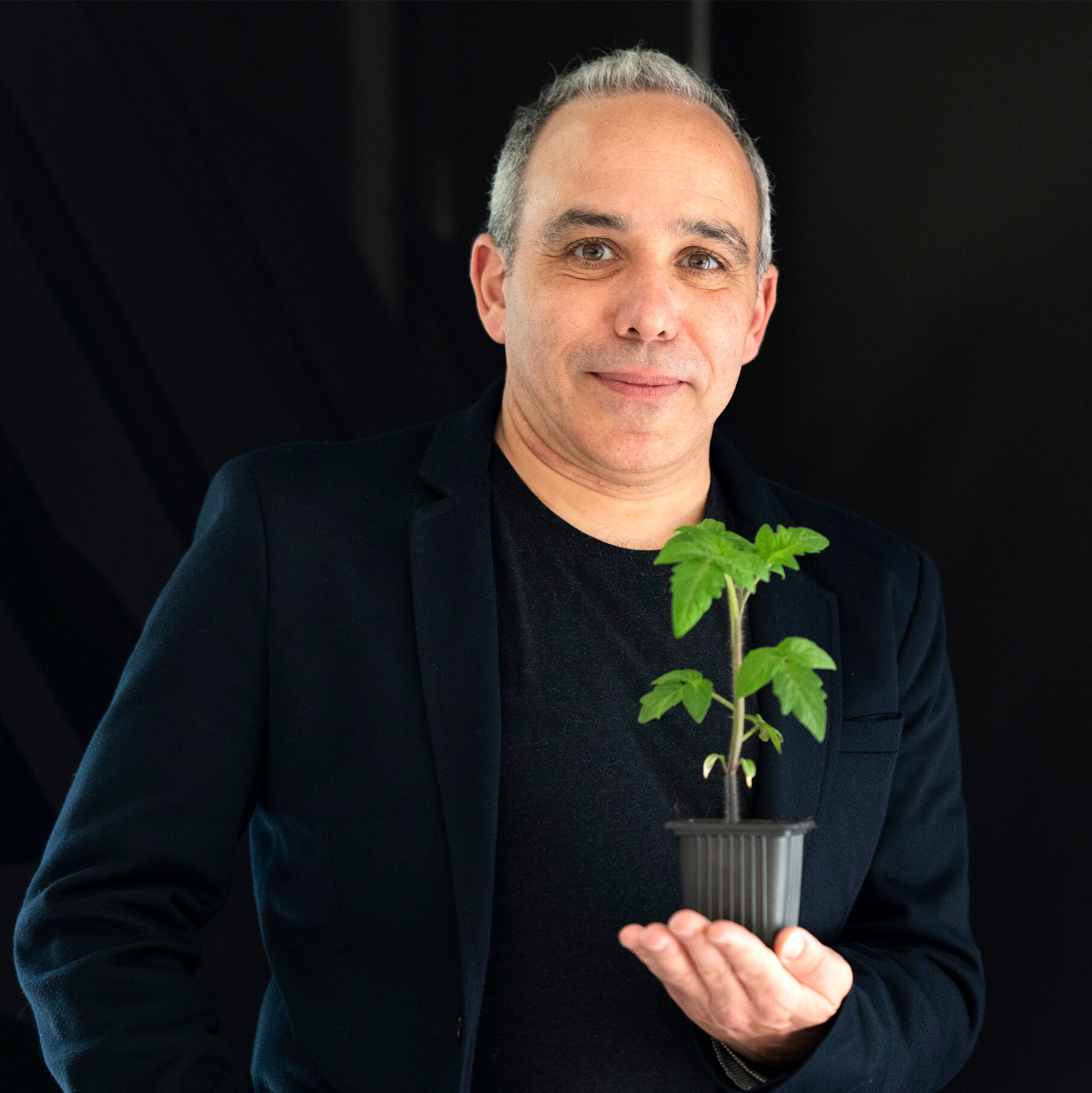 Dr. Rosario Iacono, Gründer